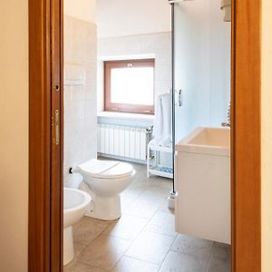 Camera con letto king size